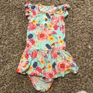 Posh peanut twirl body suit 18-24 months